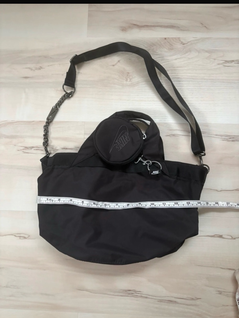 Nike Black Convertible Tote with Detachable Round Pouch - Picture 6 of 6